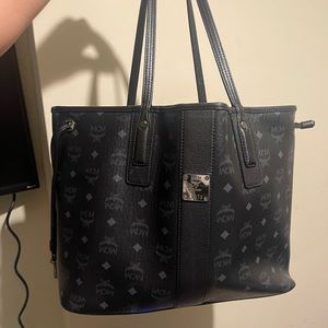 Mcm reversible tote